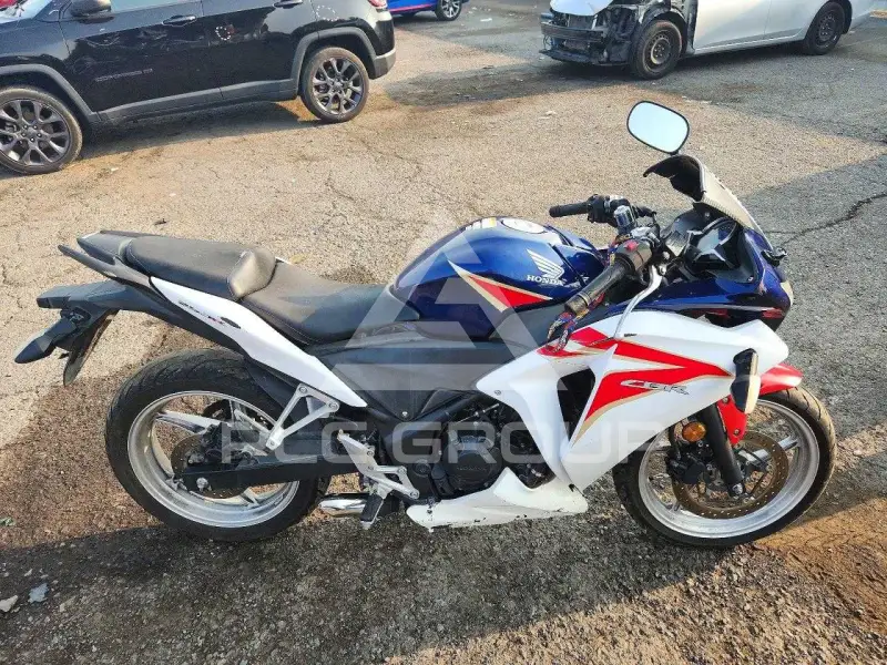2012 Honda CBR фото