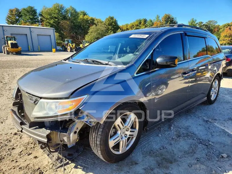 2012 Honda ODYSSEY фото