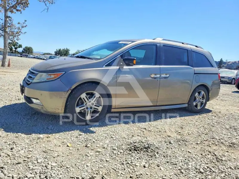 2012 Honda ODYSSEY фото
