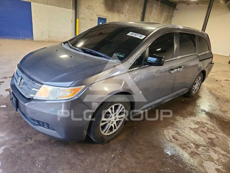 2012 Honda ODYSSEY фото