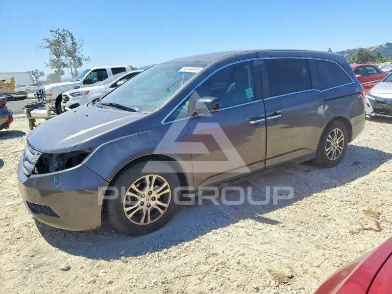 2012 Honda ODYSSEY фото