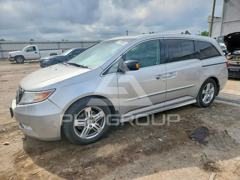 2012 Honda ODYSSEY photo