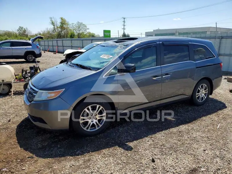 2012 Honda ODYSSEY фото