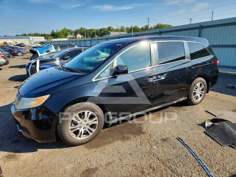 2012 Honda ODYSSEY фото