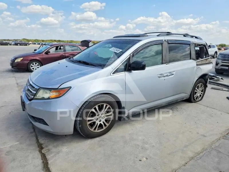 2012 Honda ODYSSEY фото