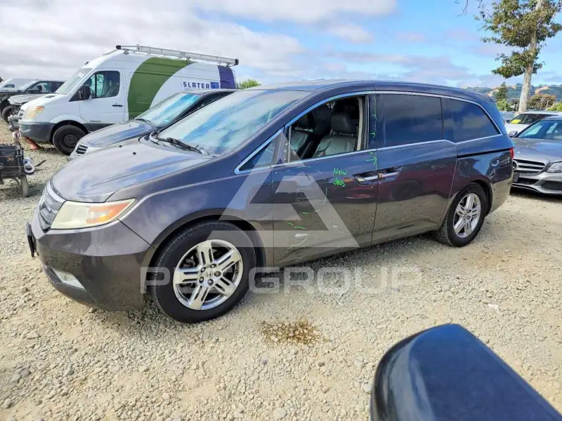 2012 Honda ODYSSEY фото