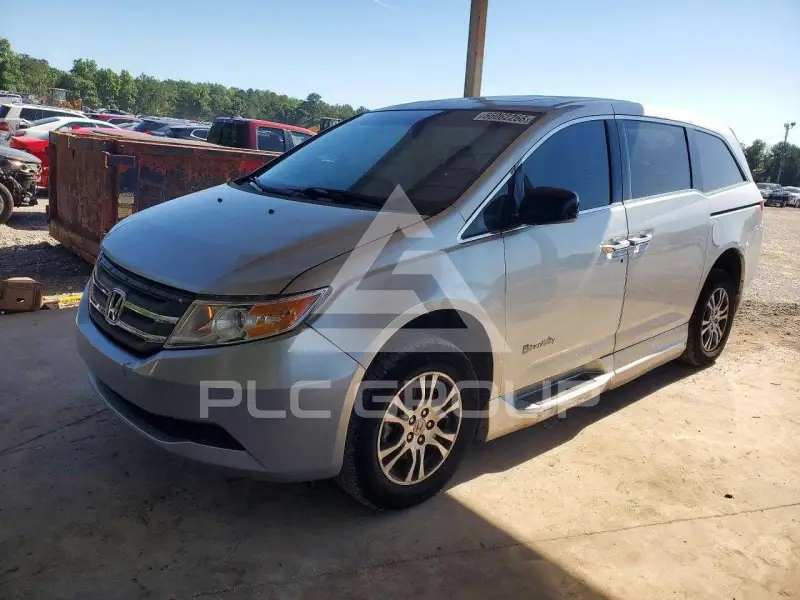 2012 Honda ODYSSEY фото