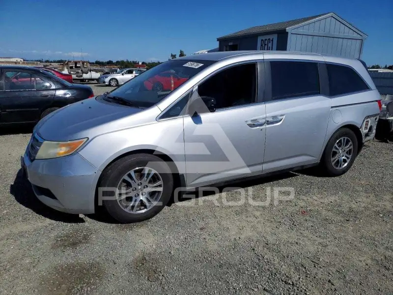 2012 Honda ODYSSEY фото