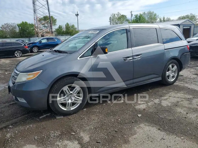 2012 Honda ODYSSEY фото