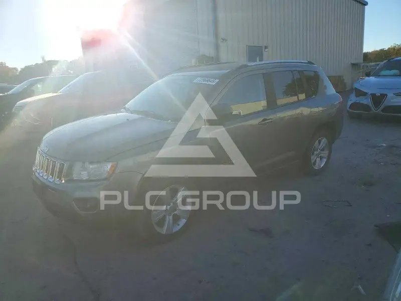 2012 Jeep COMPASS фото