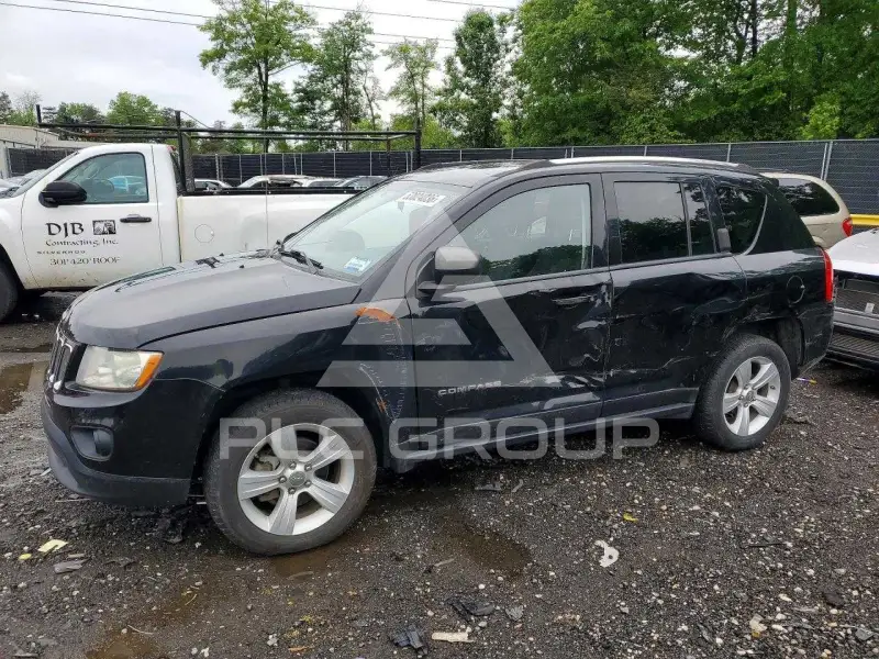 2012 Jeep COMPASS фото