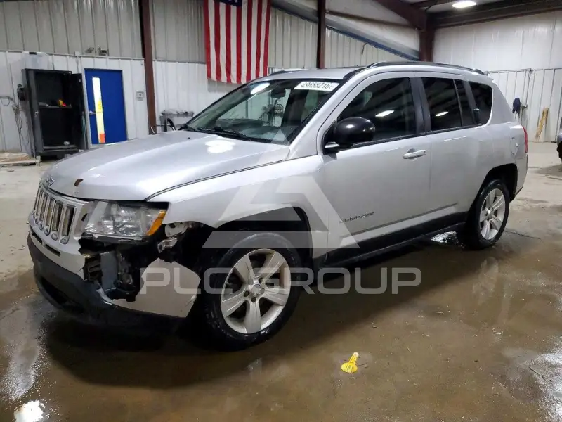 2012 Jeep COMPASS фото