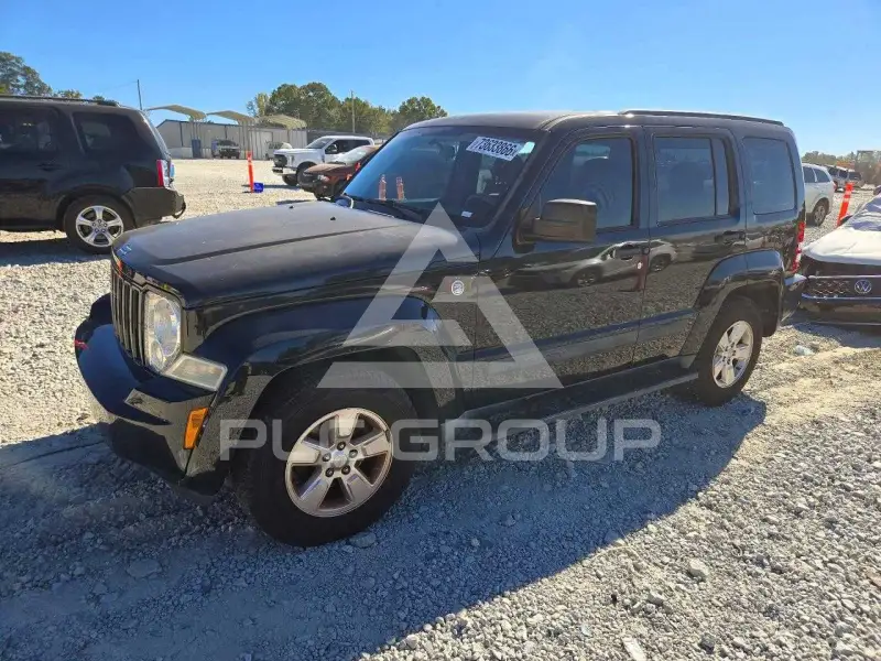 2012 Jeep LIBERTY фото
