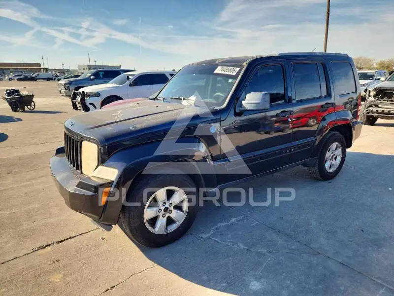 2012 Jeep LIBERTY фото
