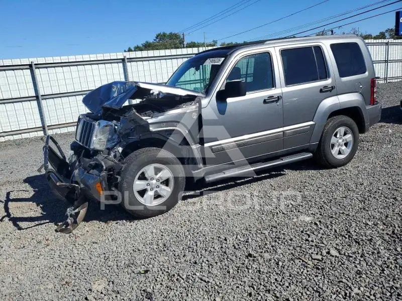 2012 Jeep LIBERTY фото