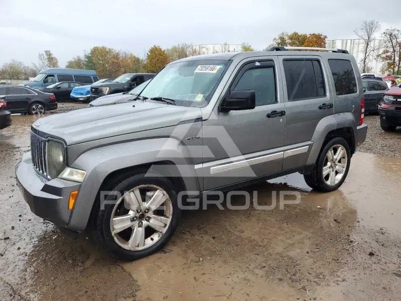 2012 Jeep LIBERTY photo