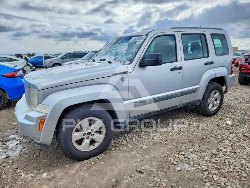 2012 Jeep LIBERTY фото