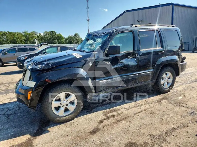 2012 Jeep LIBERTY фото