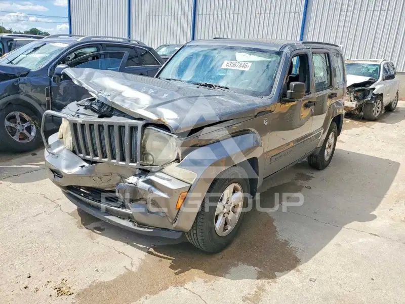 2012 Jeep LIBERTY фото