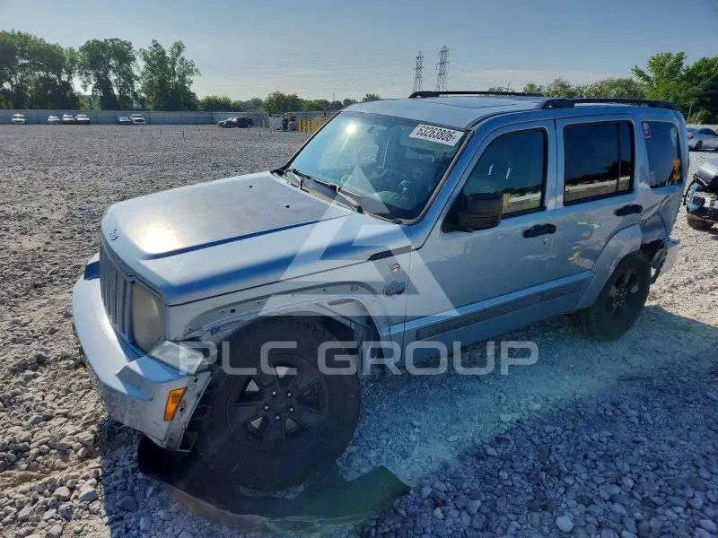 2012 Jeep LIBERTY фото
