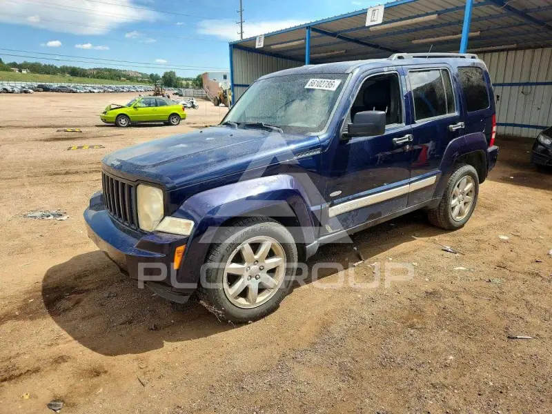 2012 Jeep LIBERTY фото