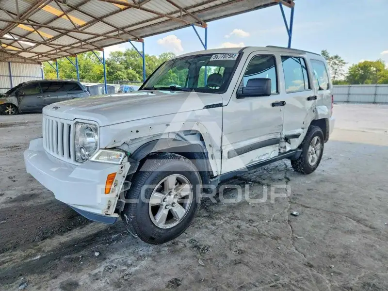 2012 Jeep LIBERTY фото