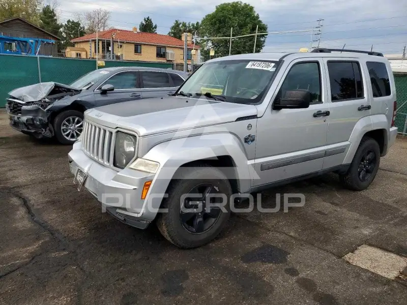 2012 Jeep LIBERTY фото