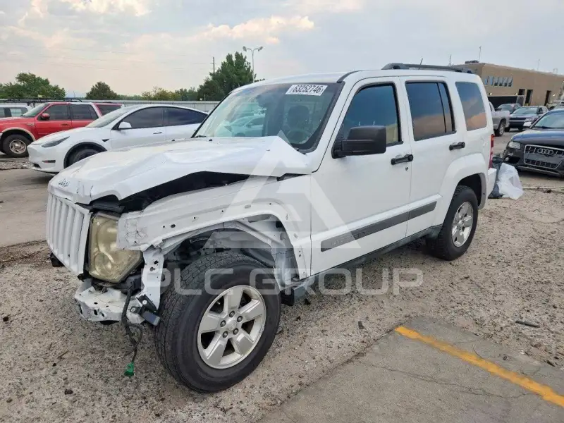 2012 Jeep LIBERTY фото