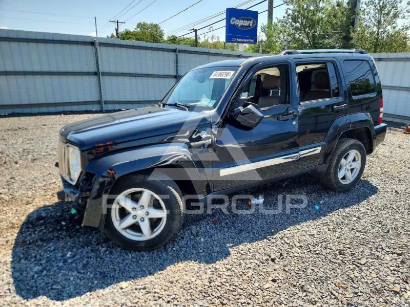 2012 Jeep LIBERTY фото