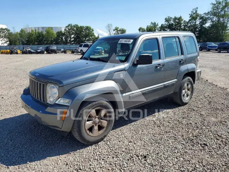 2012 Jeep LIBERTY фото