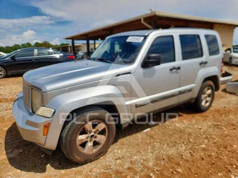 2012 Jeep LIBERTY фото