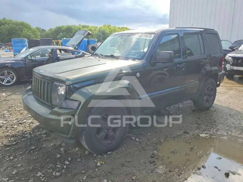 2012 Jeep LIBERTY фото