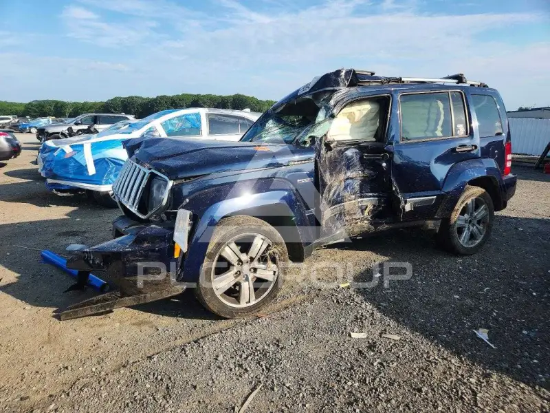 2012 Jeep LIBERTY фото