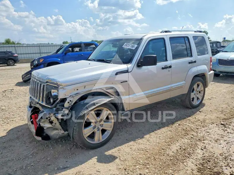 2012 Jeep LIBERTY photo