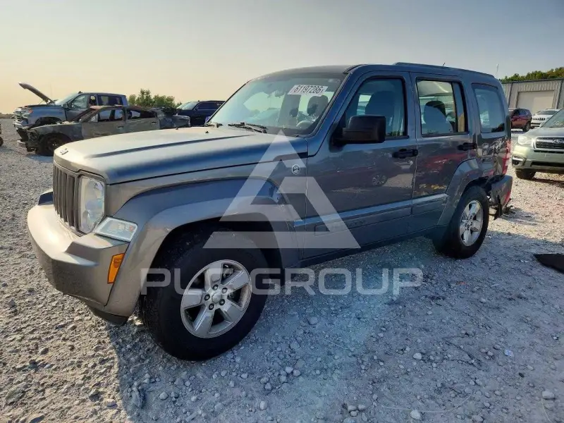 2012 Jeep LIBERTY фото