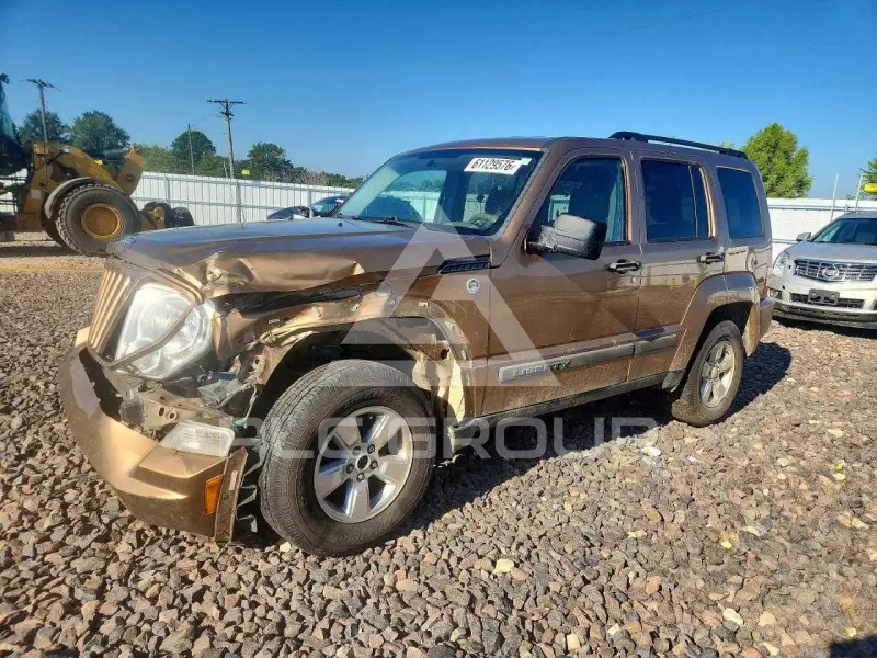 2012 Jeep LIBERTY фото