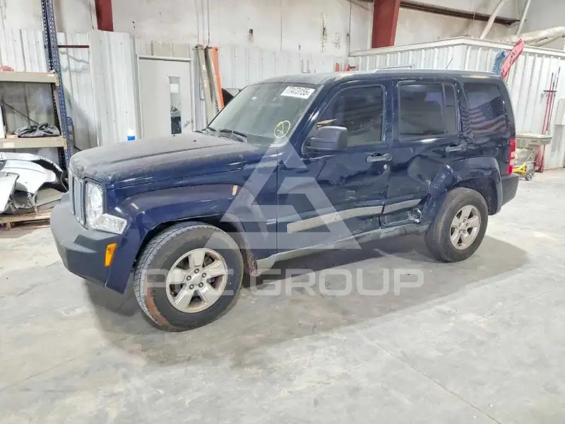 2012 Jeep LIBERTY фото