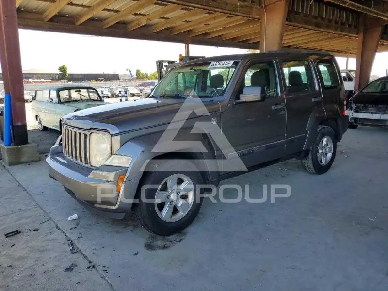2012 Jeep LIBERTY фото