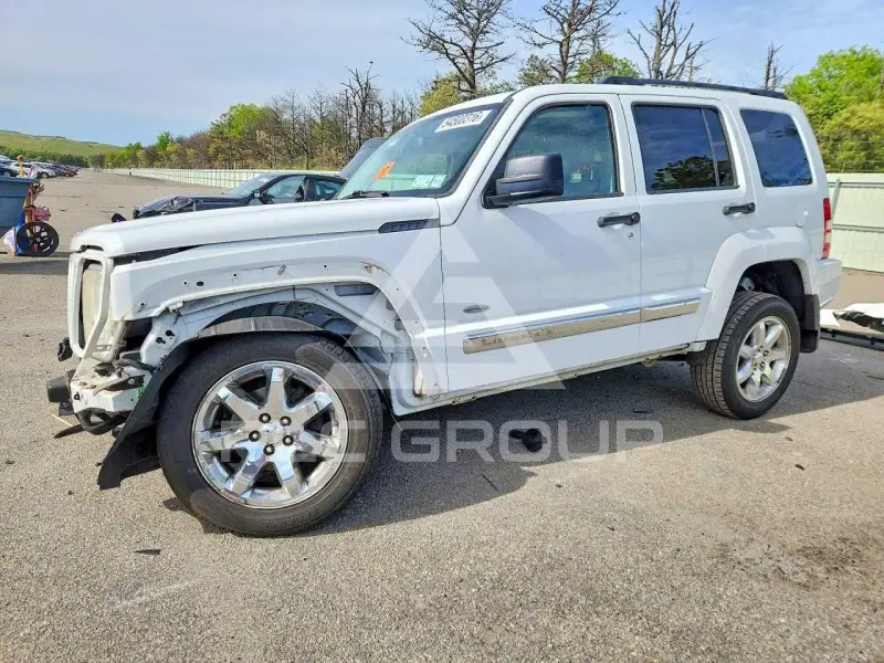2012 Jeep LIBERTY фото