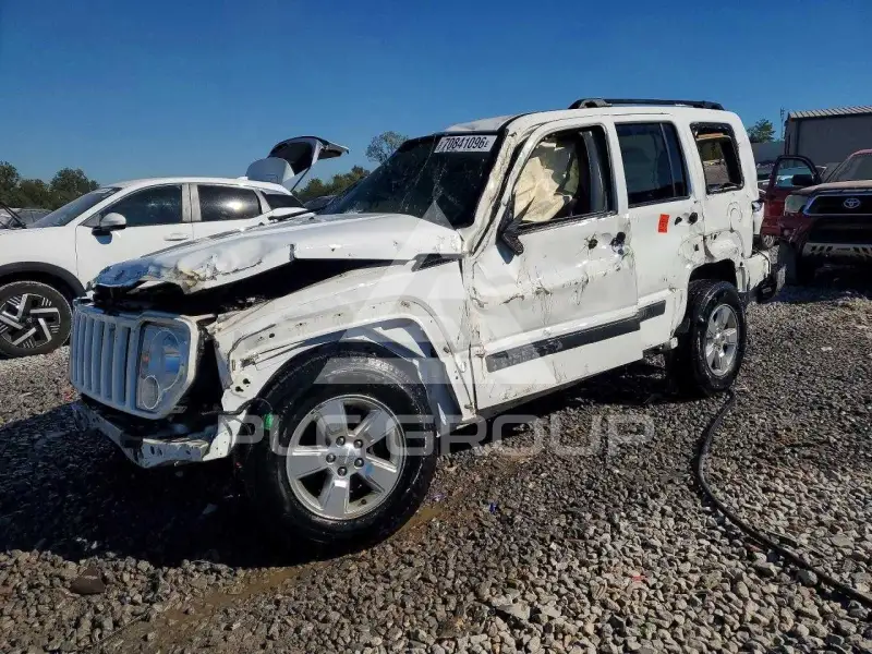 2012 Jeep LIBERTY фото