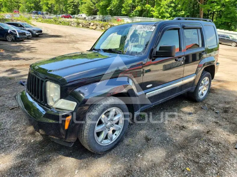 2012 Jeep LIBERTY фото