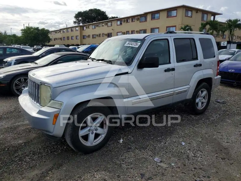 2012 Jeep LIBERTY фото