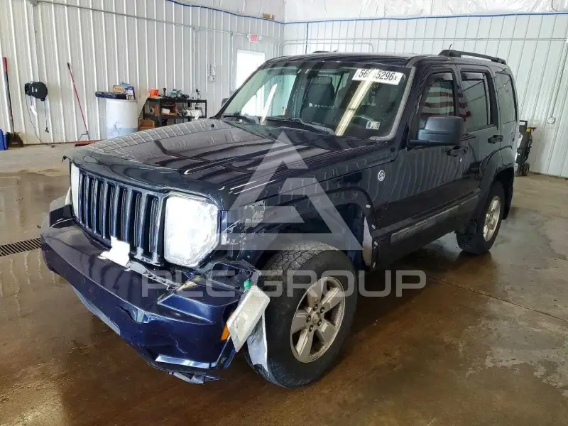 2012 Jeep LIBERTY фото