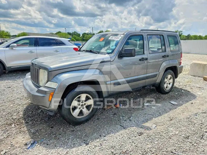 2012 Jeep LIBERTY фото