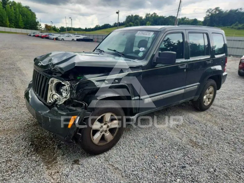 2012 Jeep LIBERTY фото