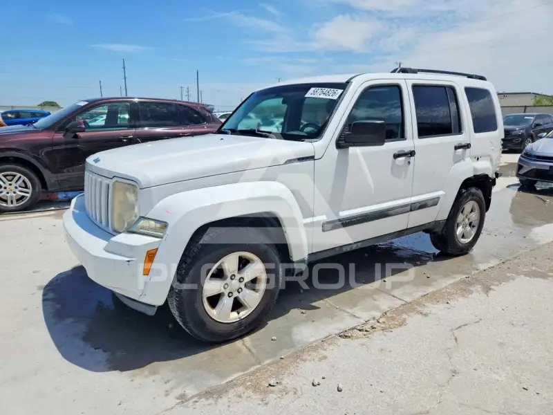 2012 Jeep LIBERTY фото