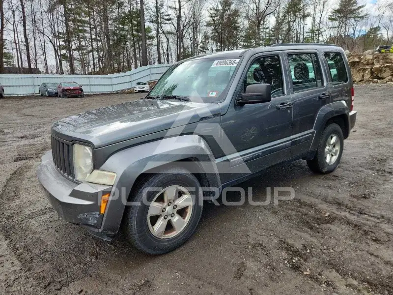 2012 Jeep LIBERTY фото