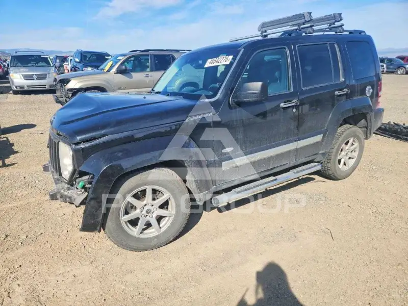 2012 Jeep LIBERTY фото
