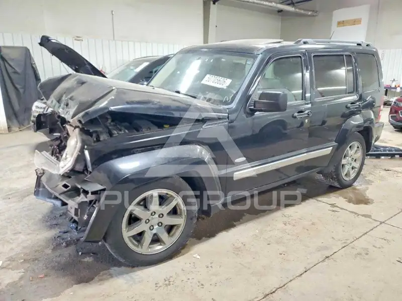 2012 Jeep LIBERTY фото