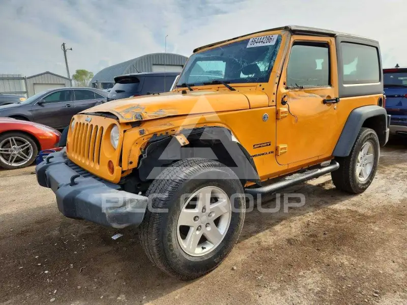 2012 Jeep WRANGLER фото